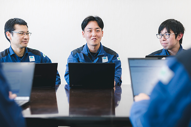 知財ワーキングチームでの会議